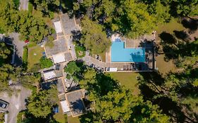Sani Cape Shared Pool Villas